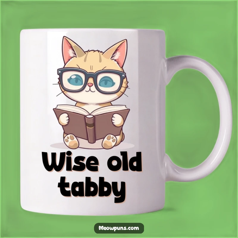Funny Bookworm Cat Mug: Perfect Hilarious Gift for Avid Readers and Feline Fans
