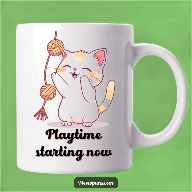 Funny Playful Cat Yarn Mug: A Purrfectly Hilarious Gift for Cat Lovers